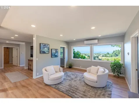 90286 Cape Arago Highway Coos Bay OR 97420
