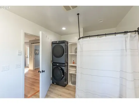 90286 Cape Arago Highway Coos Bay OR 97420