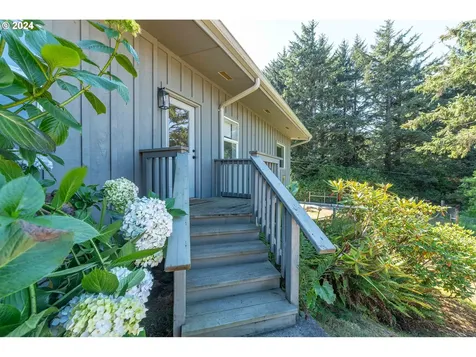 90286 Cape Arago Highway Coos Bay OR 97420
