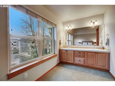 603 Ne 86th Street Vancouver WA 98665