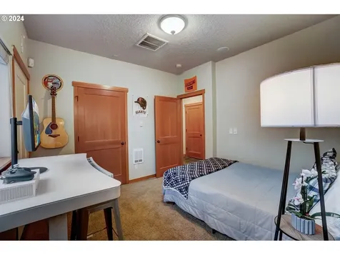 603 Ne 86th Street Vancouver WA 98665