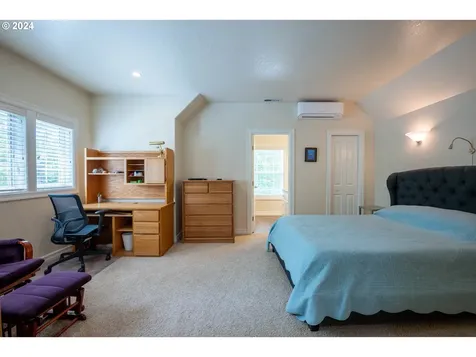 3665 Quail Meadow Way Eugene OR 97408