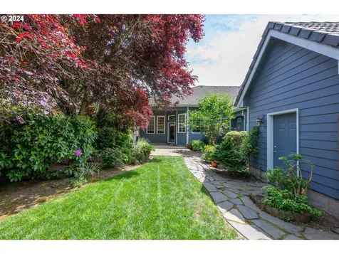 3665 Quail Meadow Way Eugene OR 97408