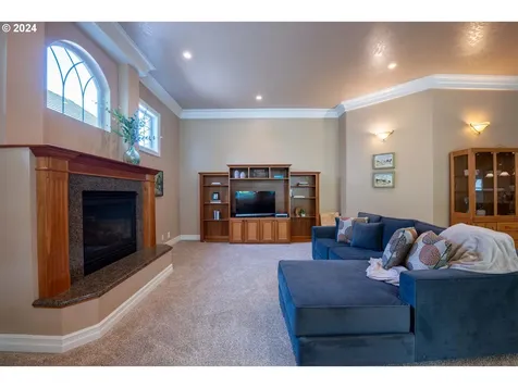 3665 Quail Meadow Way Eugene OR 97408
