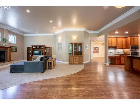 3665 Quail Meadow Way Eugene OR 97408
