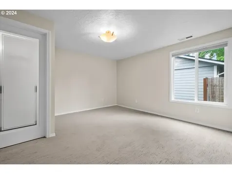 14015 Se 12th Street Vancouver WA 98683