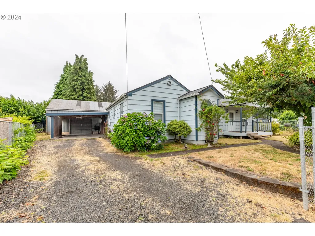 404 Yew Street Kelso WA 98626
