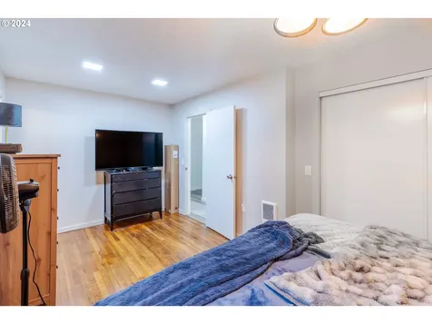 404 Yew Street Kelso WA 98626
