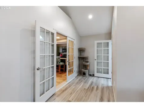 404 Yew Street Kelso WA 98626