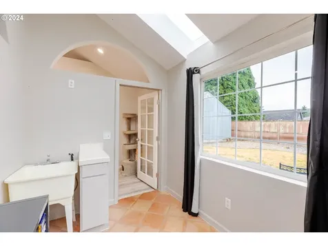 404 Yew Street Kelso WA 98626