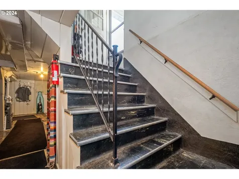 6716 Se 72nd Avenue Portland OR 97206