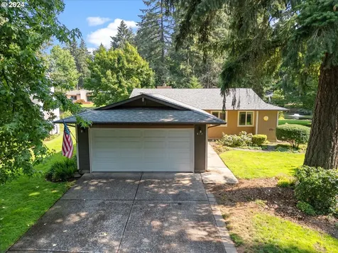619 Ne 127th Avenue Vancouver WA 98684