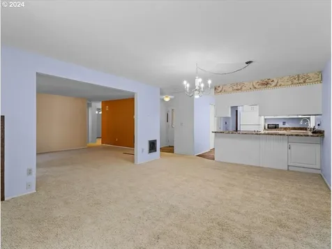 619 Ne 127th Avenue Vancouver WA 98684