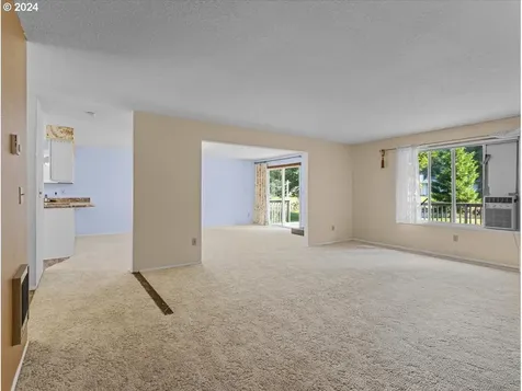 619 Ne 127th Avenue Vancouver WA 98684