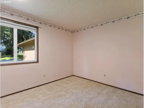 619 Ne 127th Avenue Vancouver WA 98684