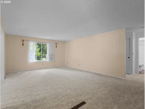 619 Ne 127th Avenue Vancouver WA 98684