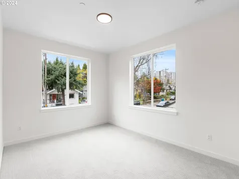 1318 NE 46th Avenue Portland OR 97213