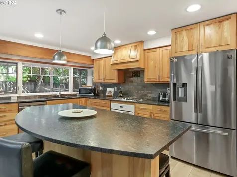 13325 Sw Aquaduct Court Beaverton OR 97008