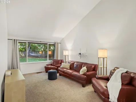 13325 Sw Aquaduct Court Beaverton OR 97008
