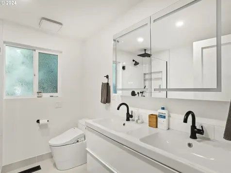 13325 Sw Aquaduct Court Beaverton OR 97008