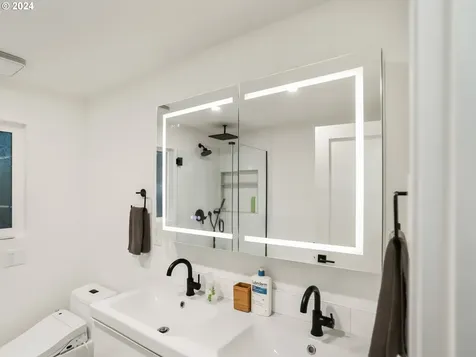 13325 Sw Aquaduct Court Beaverton OR 97008