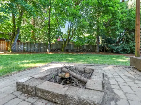 13325 Sw Aquaduct Court Beaverton OR 97008