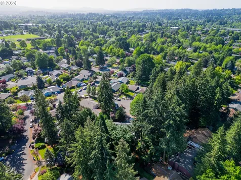 13325 Sw Aquaduct Court Beaverton OR 97008