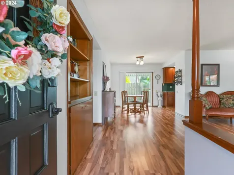 12365 SW King Richard Drive Portland OR 97224