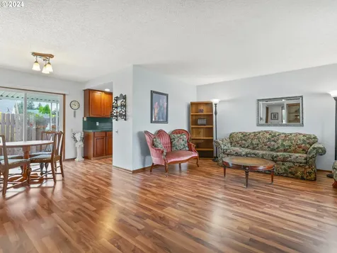 12365 SW King Richard Drive Portland OR 97224