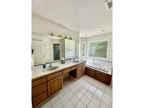 14513 Ne 15th Street Vancouver WA 98684