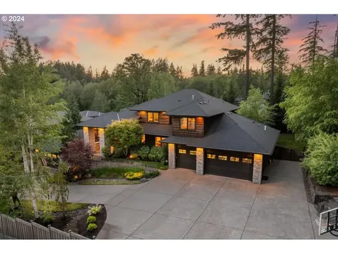 13600 Goodall Road Lake Oswego OR 97034