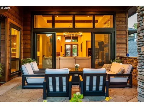 13600 Goodall Road Lake Oswego OR 97034