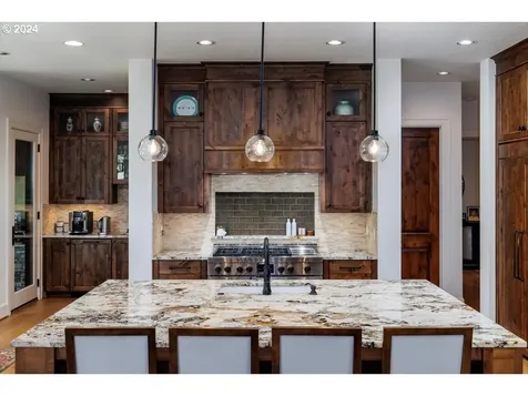 13600 Goodall Road Lake Oswego OR 97034