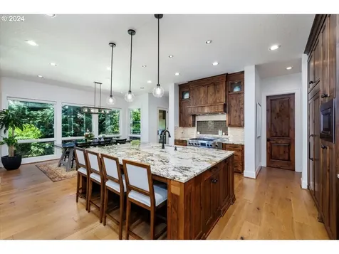 13600 Goodall Road Lake Oswego OR 97034