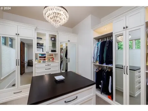 13600 Goodall Road Lake Oswego OR 97034