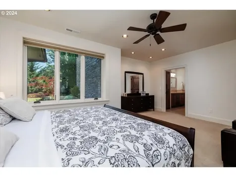 13600 Goodall Road Lake Oswego OR 97034