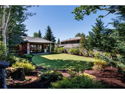 13600 Goodall Road Lake Oswego OR 97034