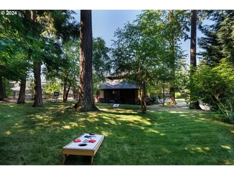 13600 Goodall Road Lake Oswego OR 97034