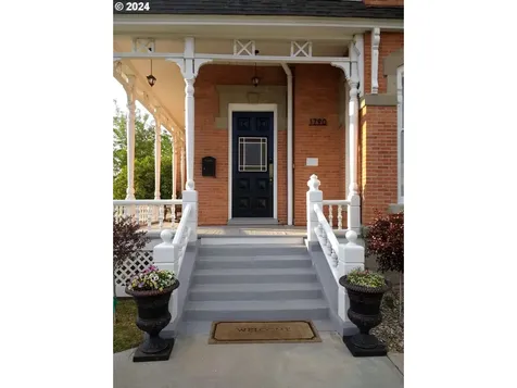 1790 Washington Avenue Baker City OR 97814