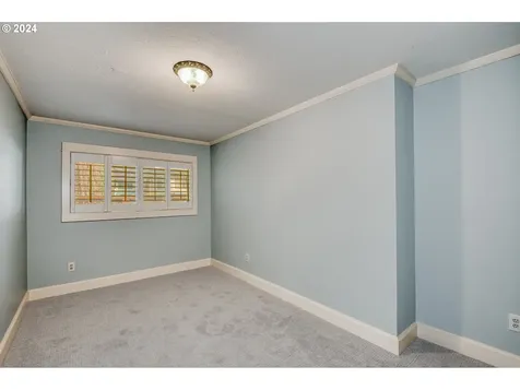 1635 NE 141st Avenue Portland OR 97230