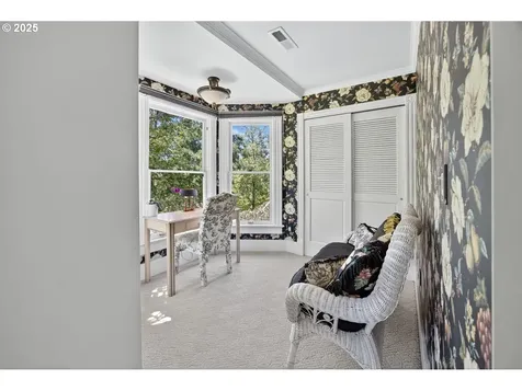 496 Beach Street Ashland OR 97520