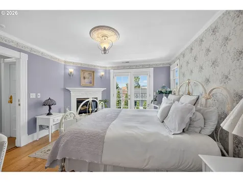 496 Beach Street Ashland OR 97520