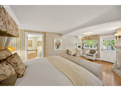496 Beach Street Ashland OR 97520