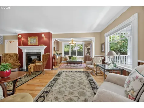 496 Beach Street Ashland OR 97520