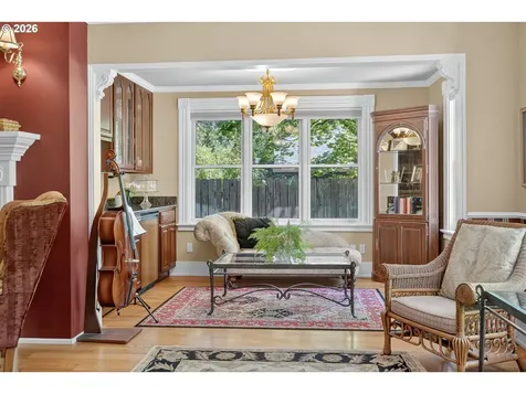 496 Beach Street Ashland OR 97520
