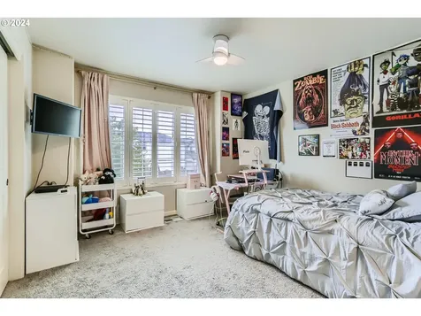 7399 NW Eleanor Avenue Portland OR 97229