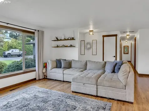 2907 NE Lynn Court Mcminnville OR 97128