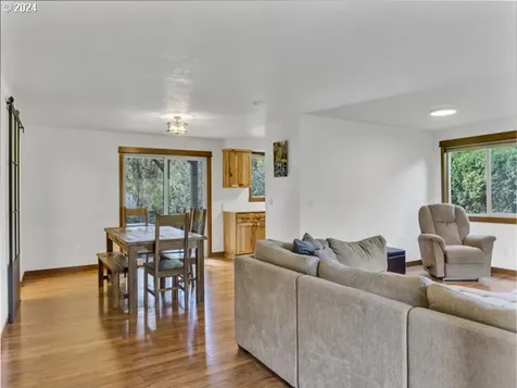 2907 NE Lynn Court Mcminnville OR 97128