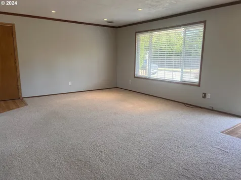 3580 Verbena Drive Eugene OR 97404