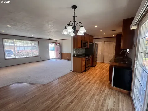 3580 Verbena Drive Eugene OR 97404